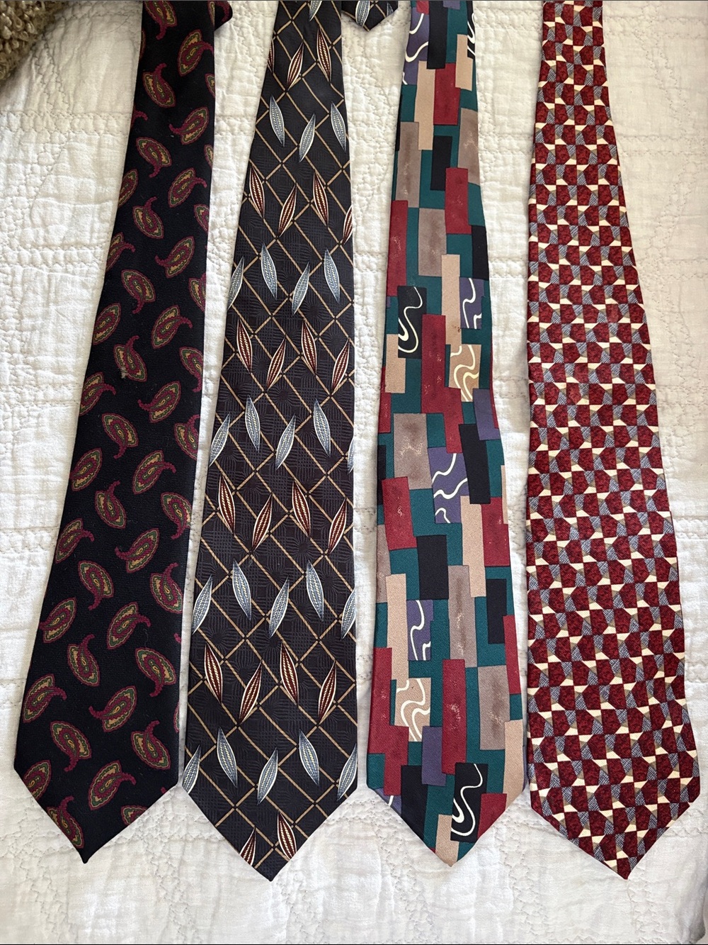Guess Men's Ties in Black, Burgundy, Teal & Multicolor Patterns